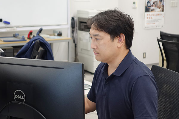 女性スタッフインタビュー近影